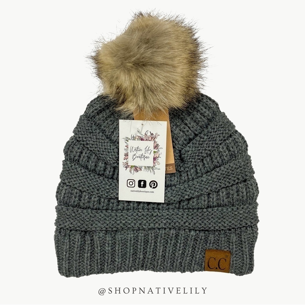 C.C Chunky Knit Beanie Fur Pom Dark Melange Grey OS Cozy Winter Hat NWT
